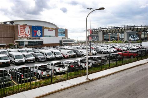 car rentals fargo nd airport.